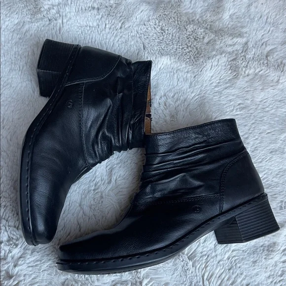 Josef Seibel Catania leather Ankle Boots size 9 